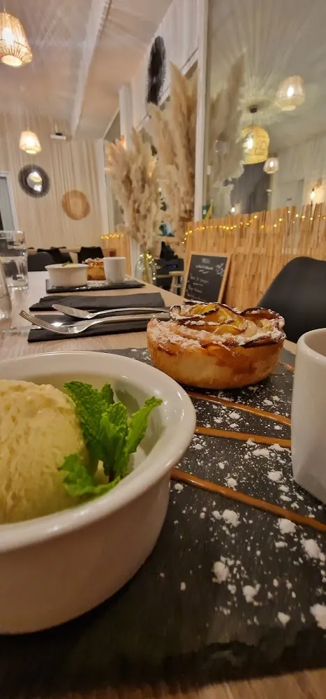 Rose Feuilleté Aux Pommes